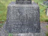 image of grave number 932360